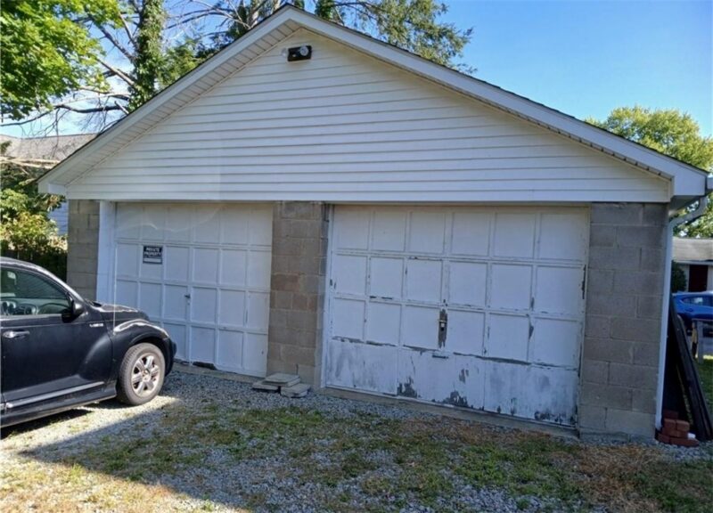 102 N Hickory Alley — photo 3