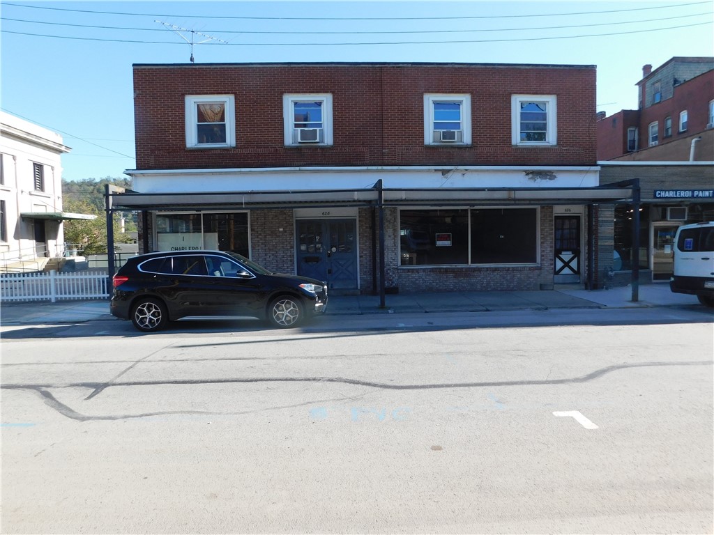 628 Fallowfield Avenue — photo 1