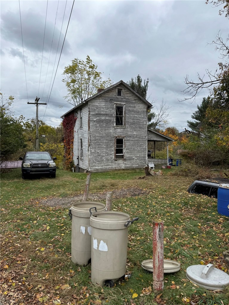 220 E Jackson St — photo 3