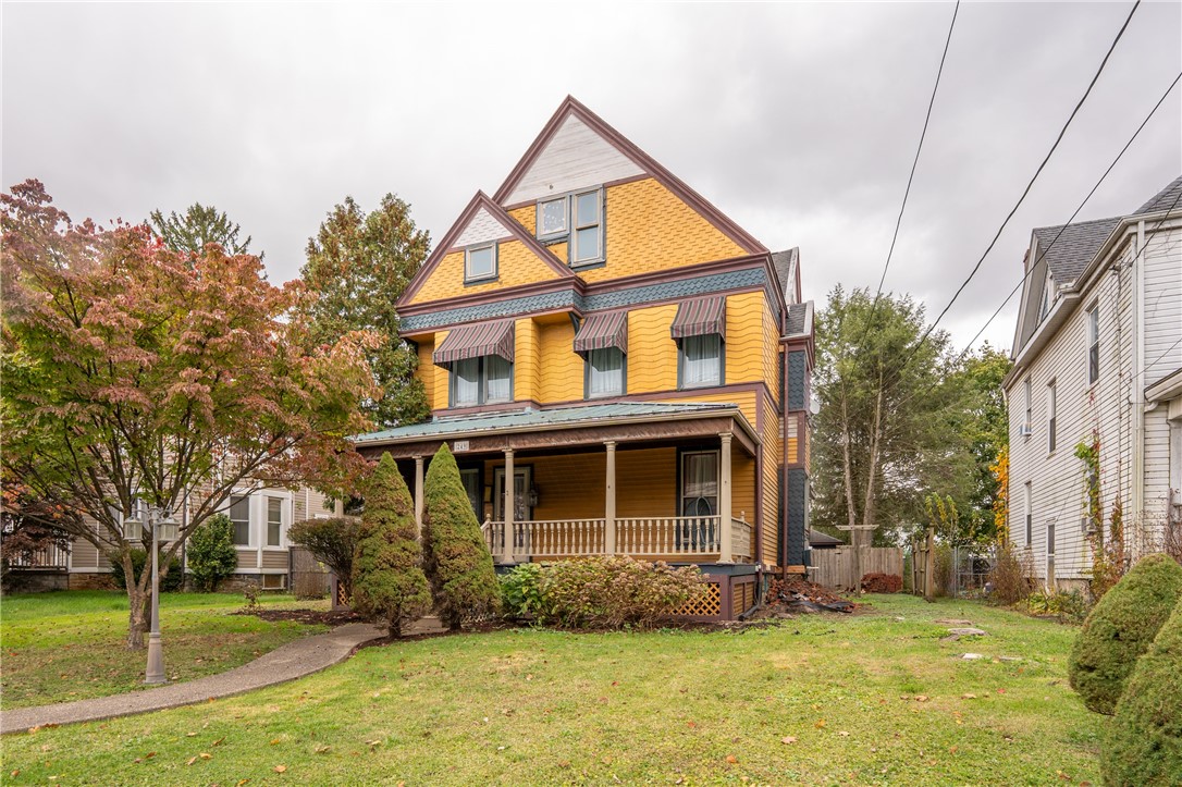 249 S Walnut Street — photo 1