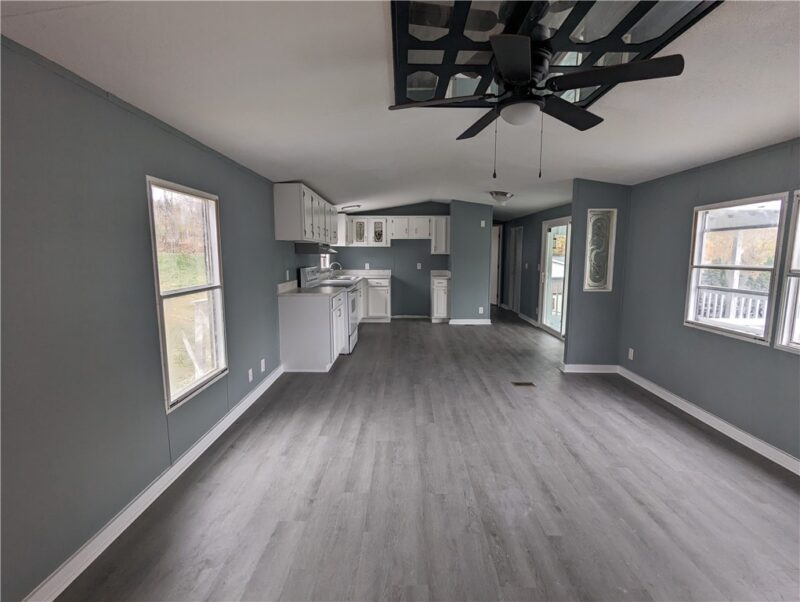 514 Reed Cir — photo 5