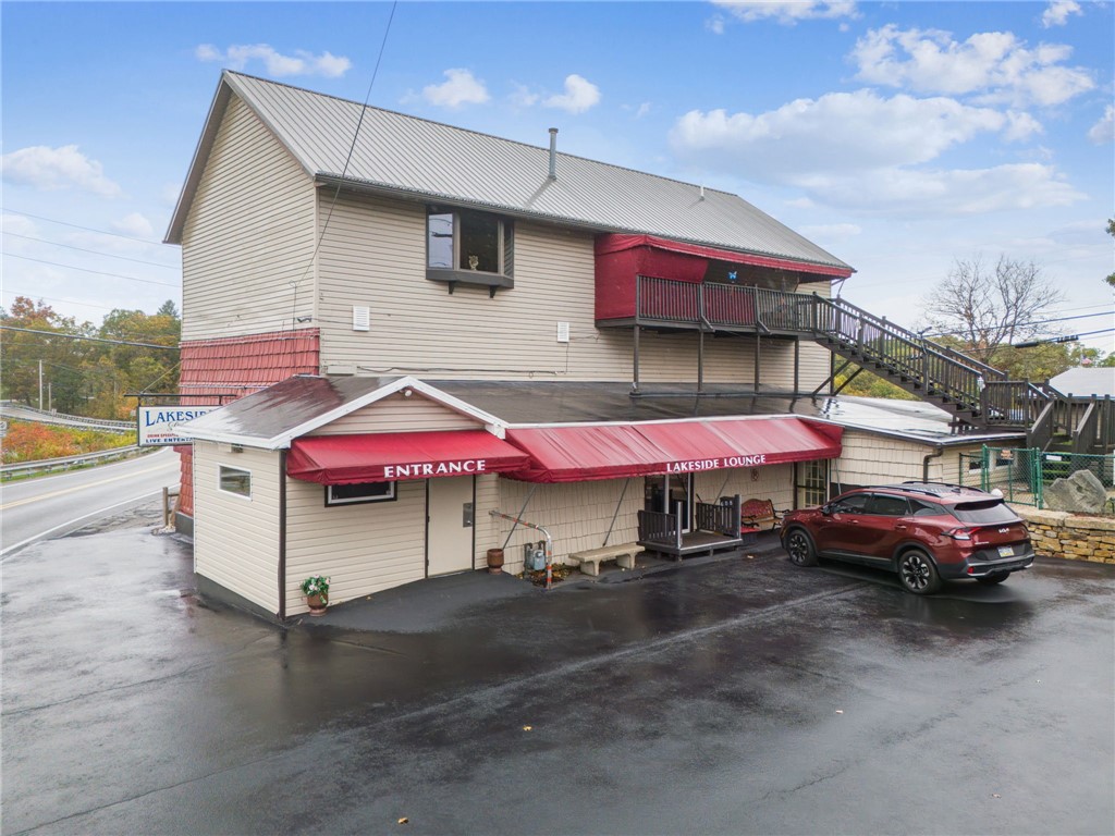 608 N Chestnut St — photo 1