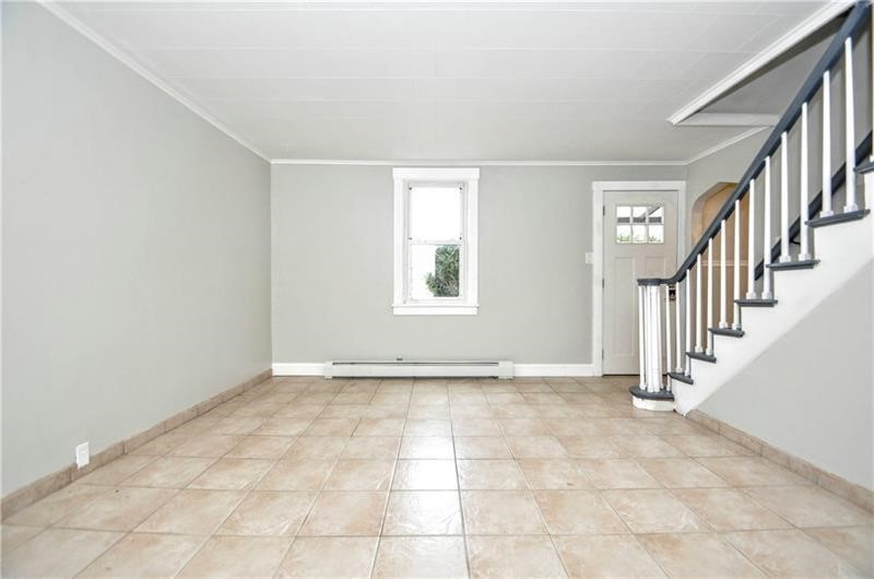 145 E Main St — photo 6