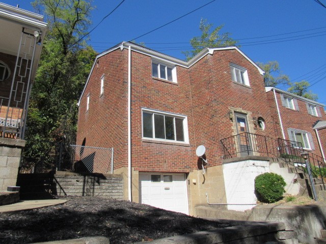 4257 Upview Terrace — photo 2