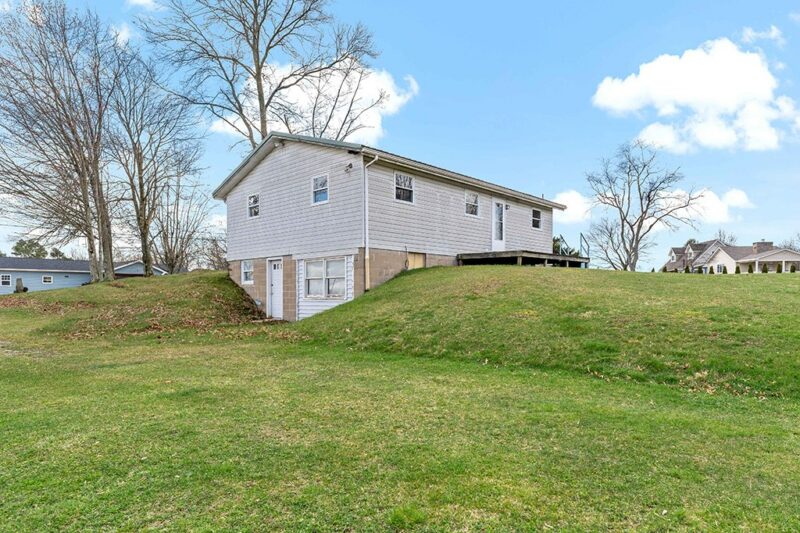 150 Jo Deener Dr — photo 4