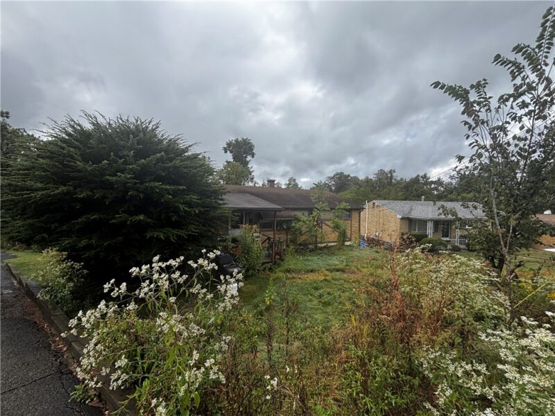 269 Lansdowne Dr — photo 4