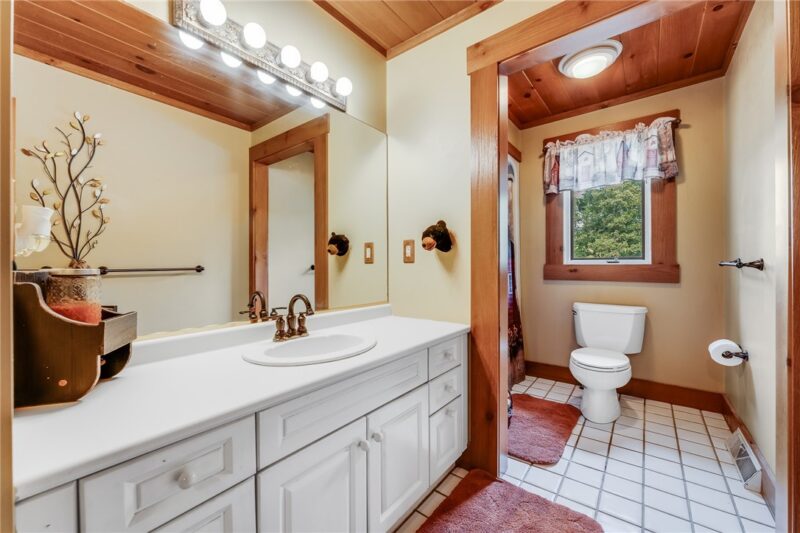 2162 Garards Fort Road — photo 7