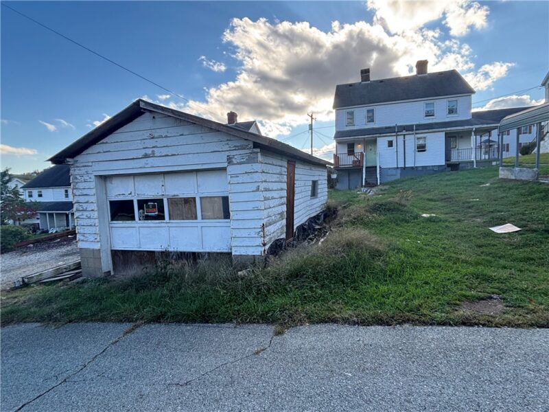 30 Lincoln St — photo 4