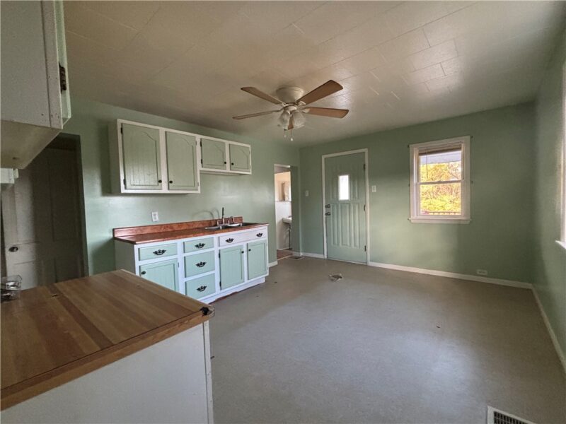 30 Lincoln St — photo 6