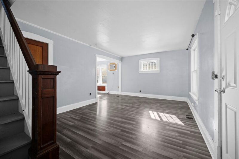 401 McClure Avenue — photo 4