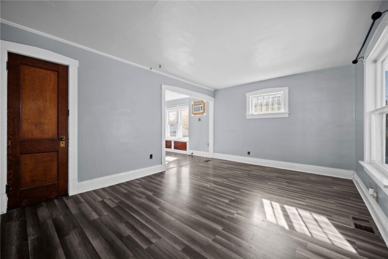 401 McClure Avenue — photo 5