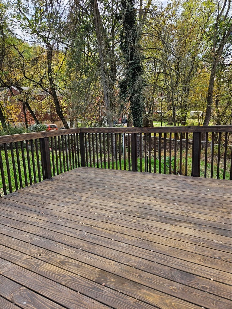 182 Rosewood Drive — photo 7
