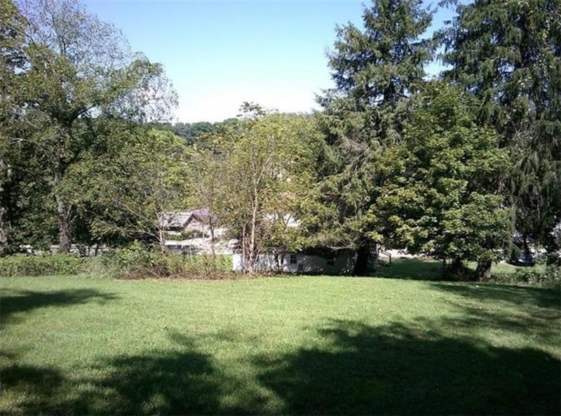 1746 Grange — photo 7