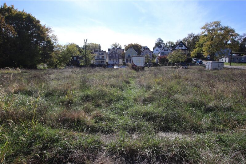 717 Lincoln Street (corner of 9th) — photo 6
