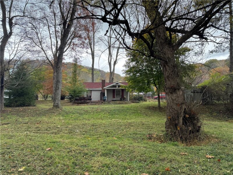 333 Green Acres Lane — photo 5