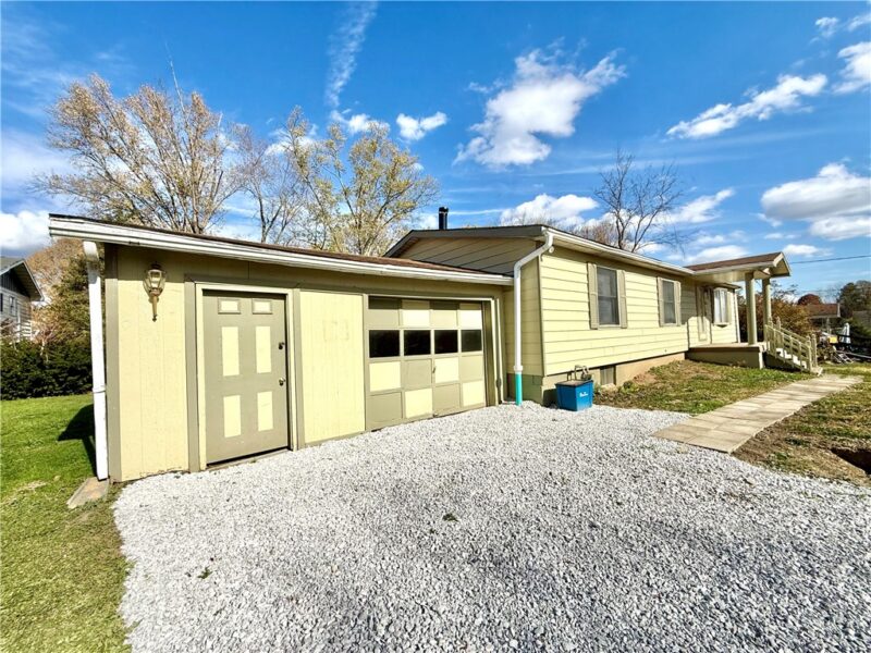 226 Cottage Ave — photo 2