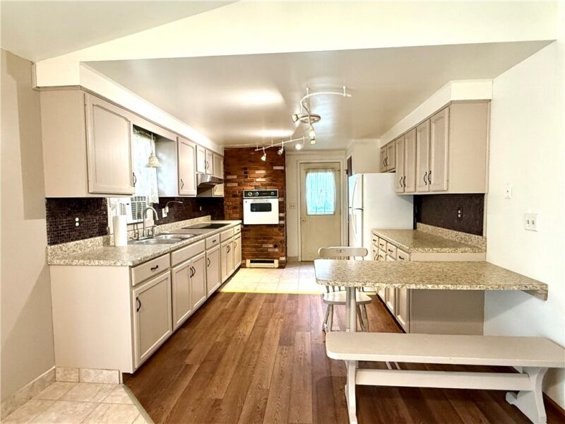 226 Cottage Ave — photo 4