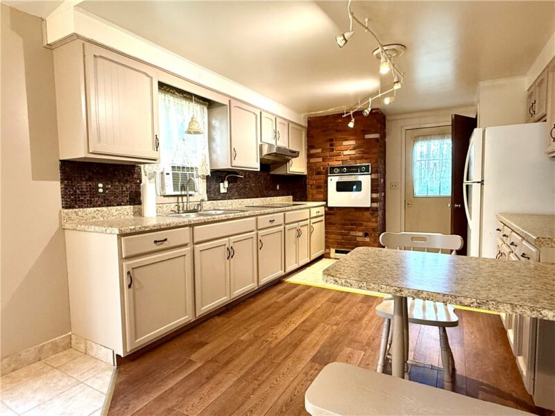 226 Cottage Ave — photo 8