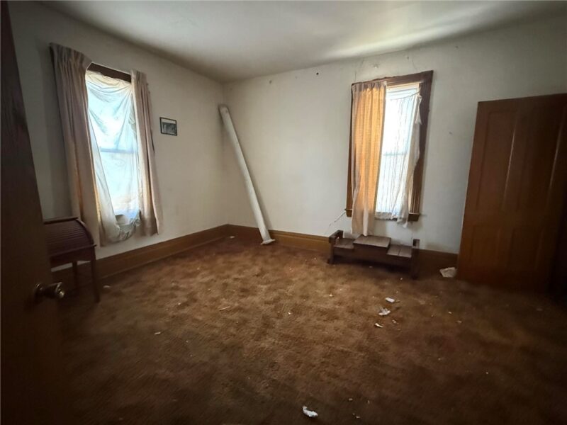 104 E CHURCH AVENUE — photo 8