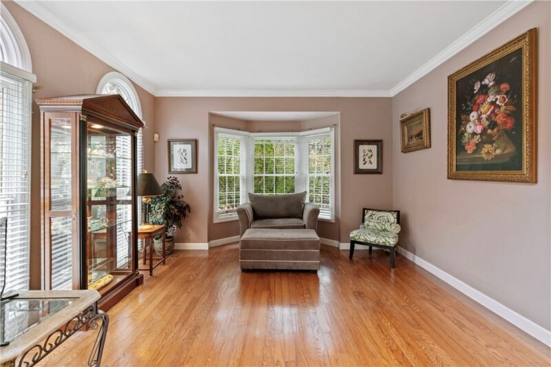 1800 Scarlett Drive — photo 4