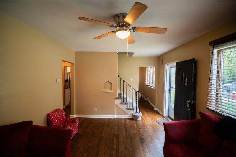 1253 Lakewood Ave — photo 4
