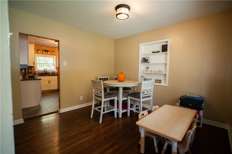 1253 Lakewood Ave — photo 6