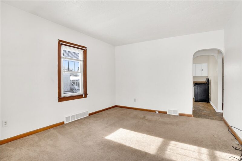 2065 Brodhead Rd — photo 5