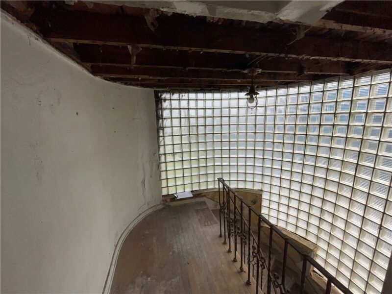 203 Elm St — photo 8