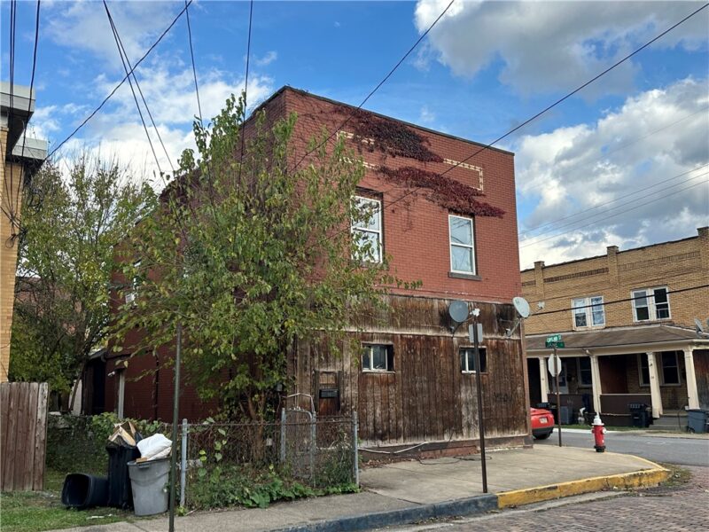 200 Copeland Street — photo 2