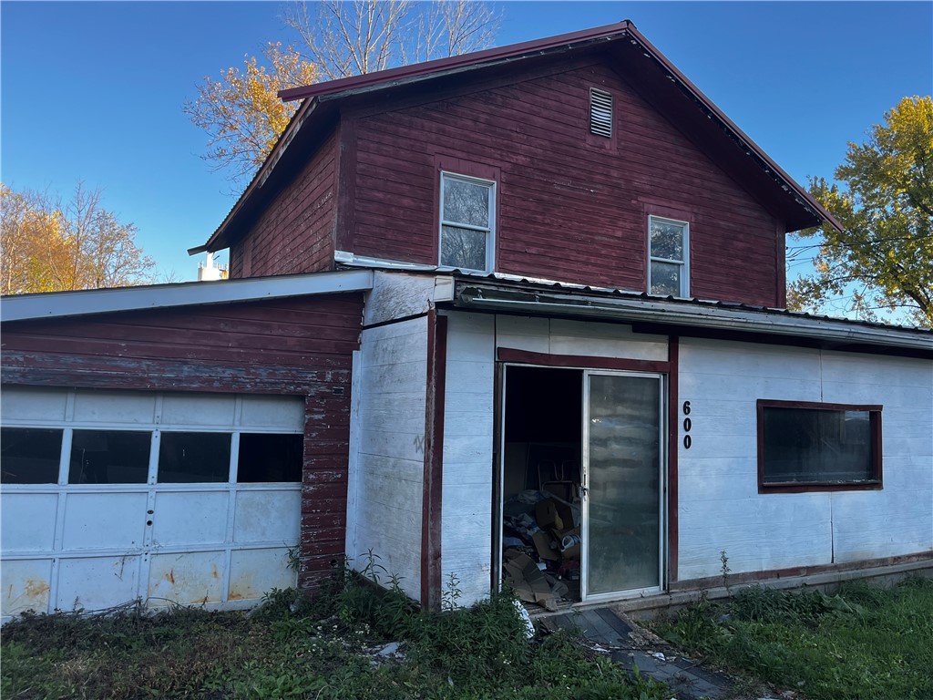600 Manor St — photo 1