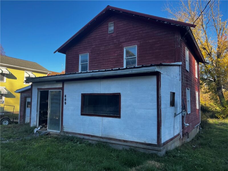 600 Manor St — photo 4