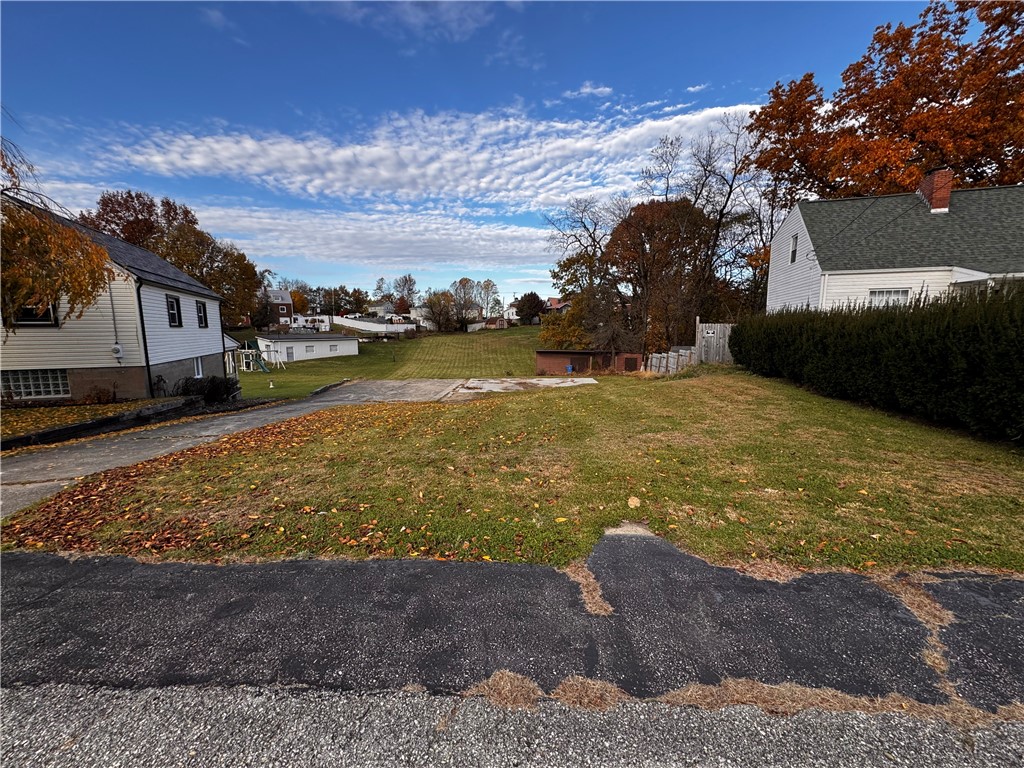 176 Jefferson Dr — photo 1