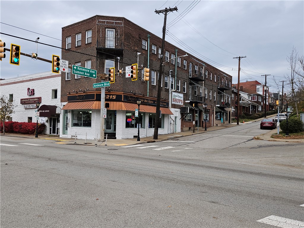 2215 ARDMORE BLVD — photo 1
