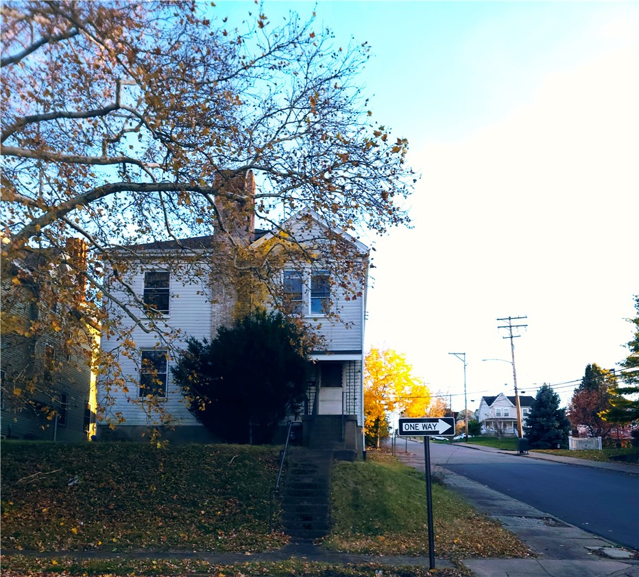 700 E 10th Ave — photo 1