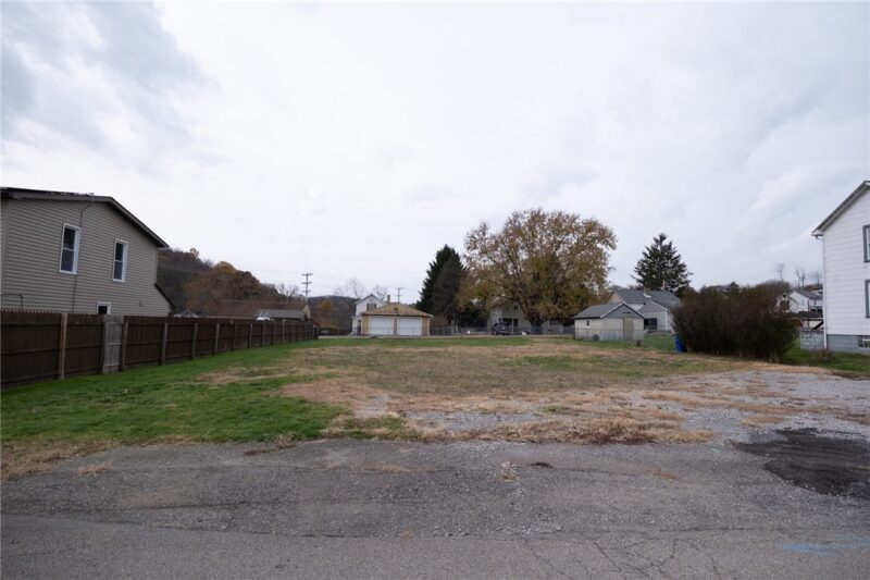 111 Poplar St — photo 4