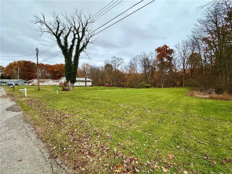 00 Lilac Dr — photo 3