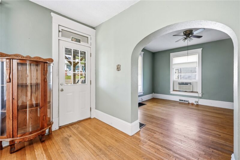 453 Lafayette Ave — photo 5