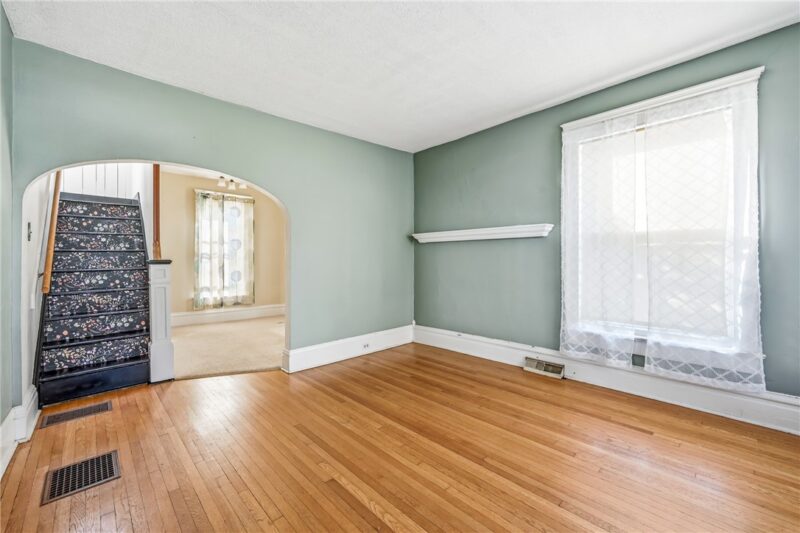 453 Lafayette Ave — photo 7