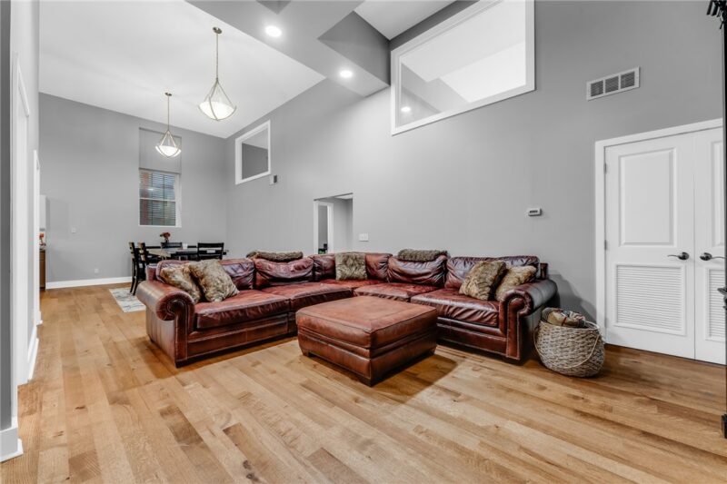 10 Walnut St 7 — photo 7