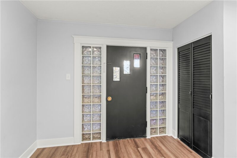 433 Green St — photo 4