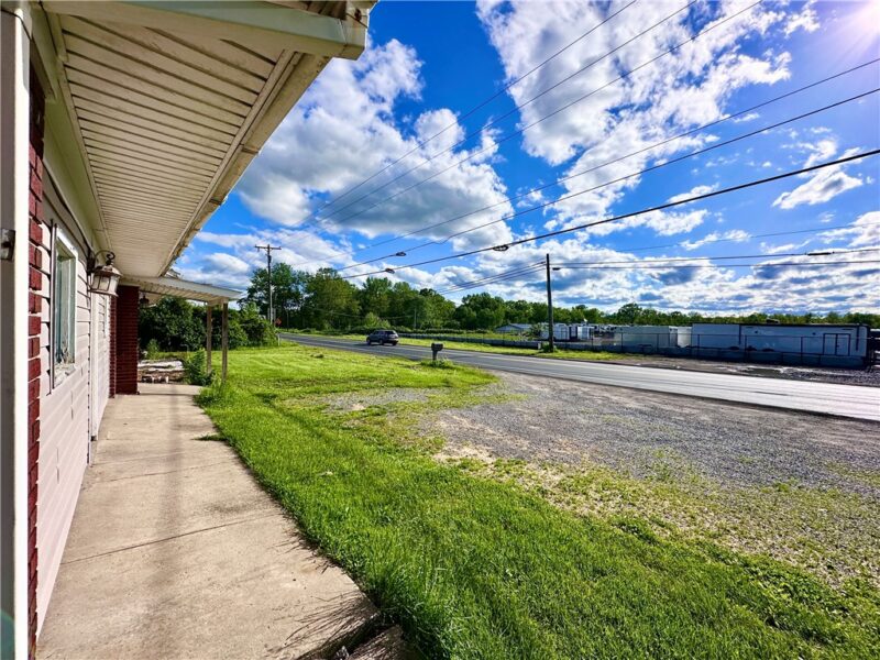 3406 New Castle Rd — photo 5