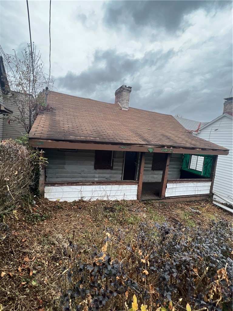 1204 Sutherland St — photo 1
