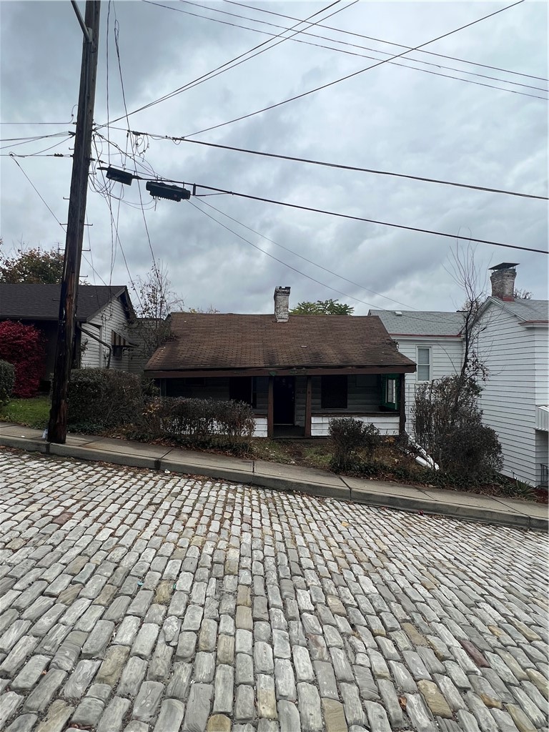 1204 Sutherland St — photo 4