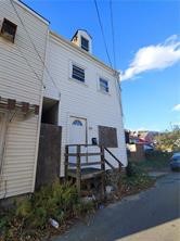 2102 Alroy Way — photo 3