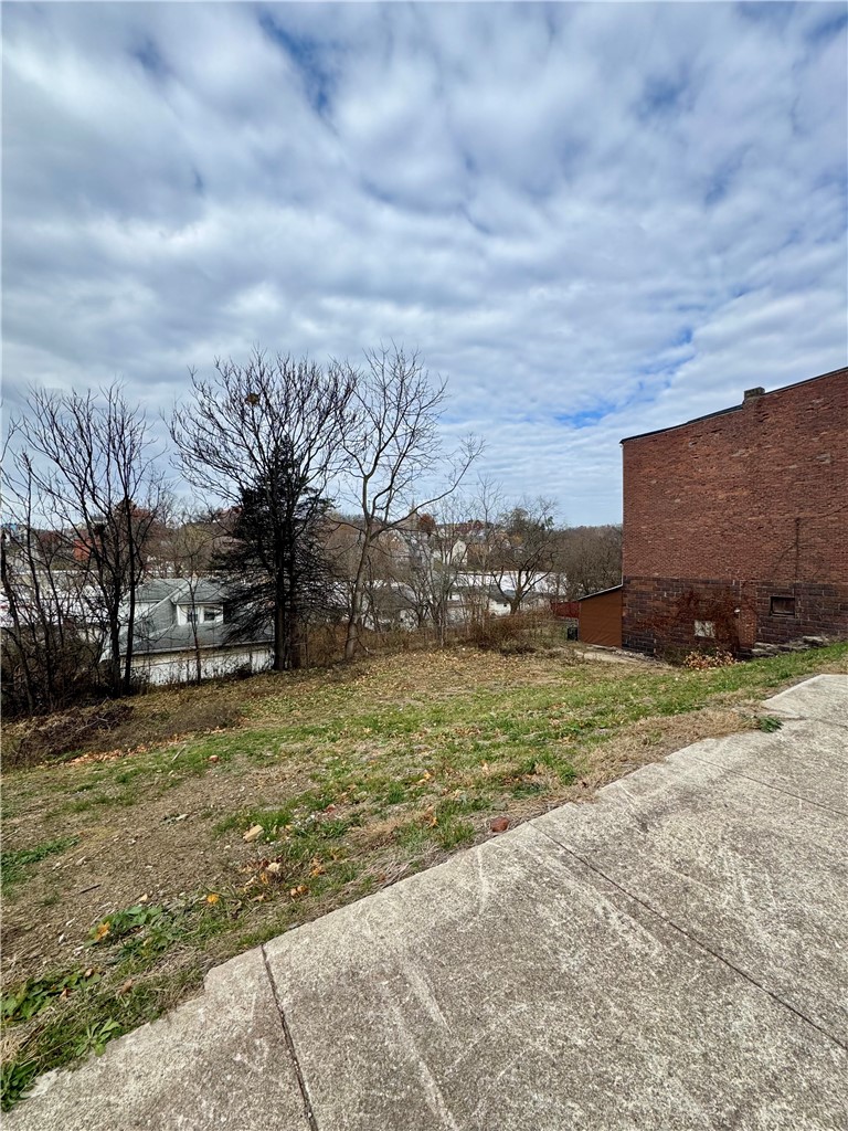 105 N 3rd St — photo 3