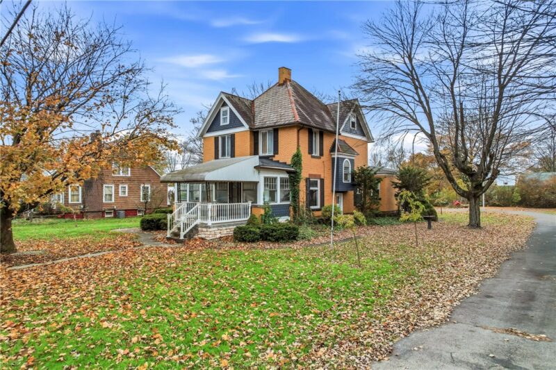 651 N Buhl Farm Dr — photo 2