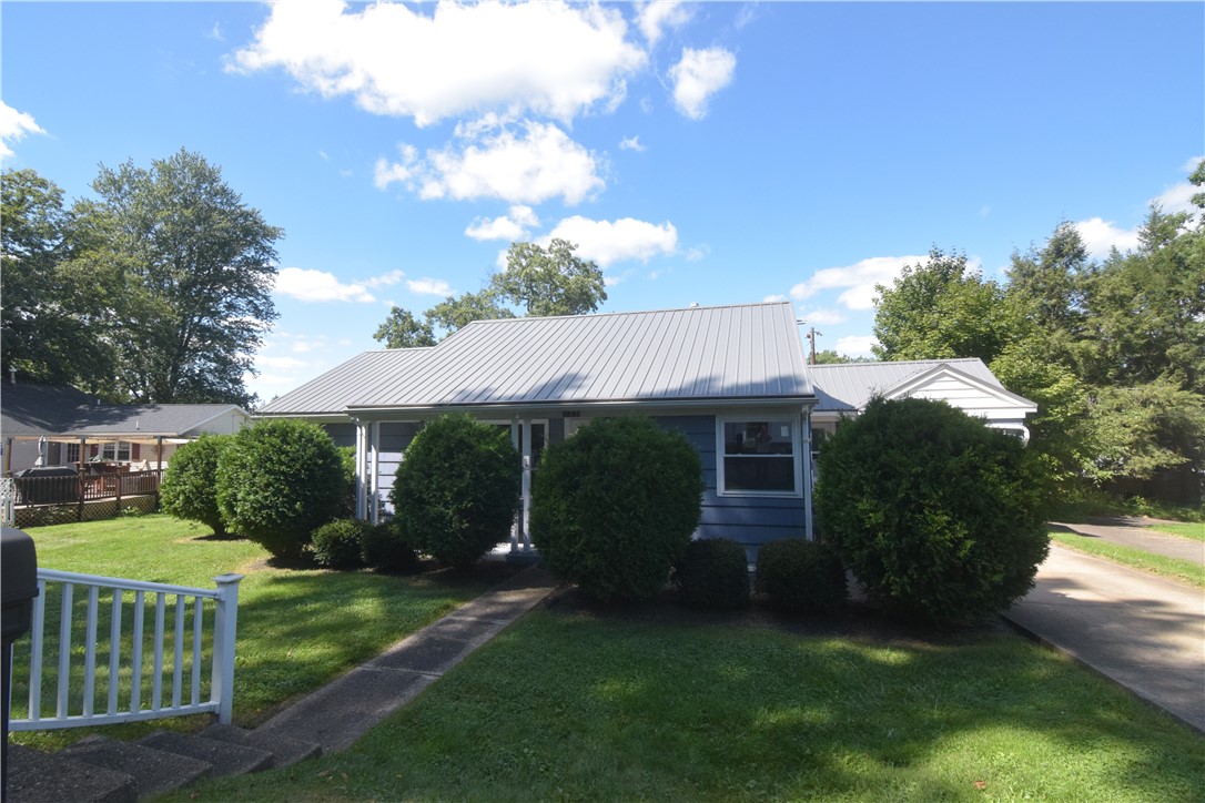 203 Big Oaks Dr — photo 1