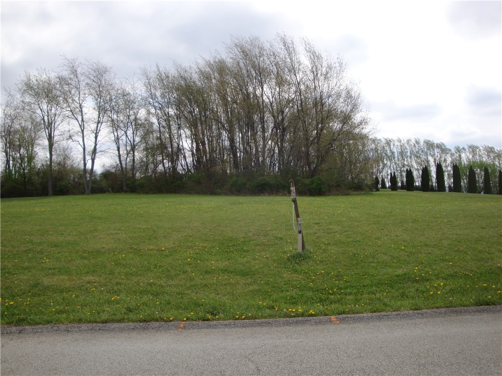 765 Victoria Way — photo 1
