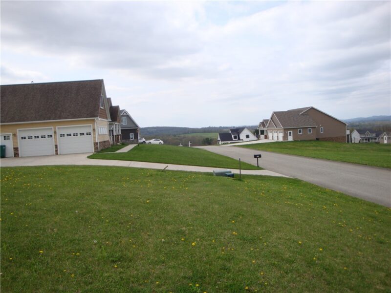 765 Victoria Way — photo 5