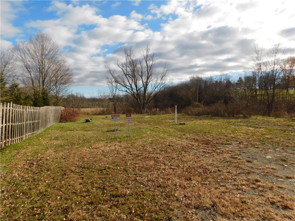 295 Walnut Hill Road — photo 1